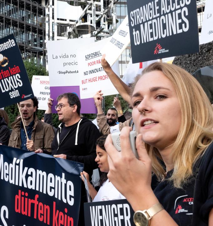 In March 2017, organisations from 17 European countries filed an opposition to Gilead Science's patent on the highly effective hepatitis C drug sofosbuvir. On 13th and 14th of September 2018, the hearing took e place before the European Patent Office in Munich.