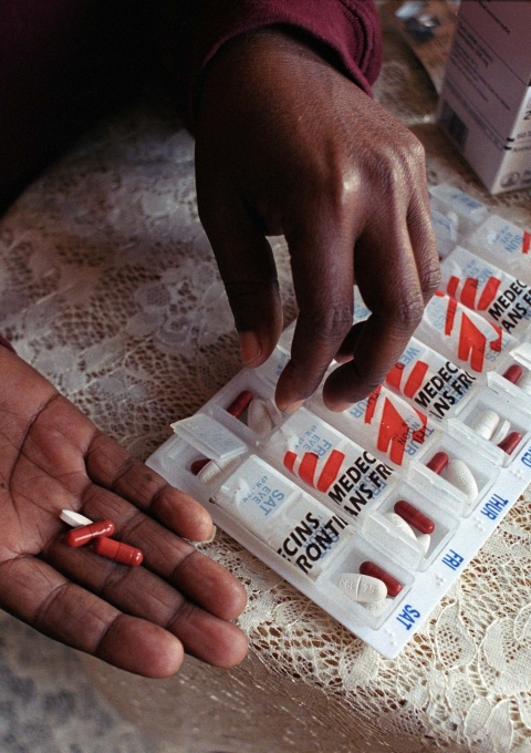 MSF operates a rural HIV/AIDS program in Lusikisiki, in the Eastern Cape province, one of the country's poorest areas. The program has tested more than 600 people for the virus each month and has demonstrated an HIV-positive prevalence of 30 to 40 percent. MSF manages opportunistic infections in 11 rural clinics and in the district hospital and began offering ARV treatment in the clinics in November 2003.