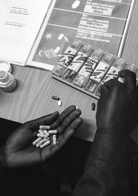 MSF clinic. MSF doctor Eric Goemare preparing ARV drugs. MSF treats 650 people with antiretroviral drugs, the largest cohort on treatment in the public sector in South Africa. The use of generic antiretroviral drugs in our clinics has been critical for the success of our programs, since it has proven that antiretroviral drugs can be done in an affordable manner, 2003.