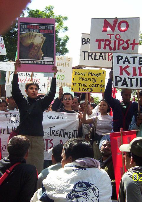 India patent protest in 26 February 2005. Photograph by Shailly Gupta