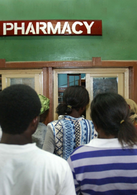 MSF is treating more than 1,000 HIV patients with antiretroviral (ARV) medicines at General Hospital Lagos, Lagos Island