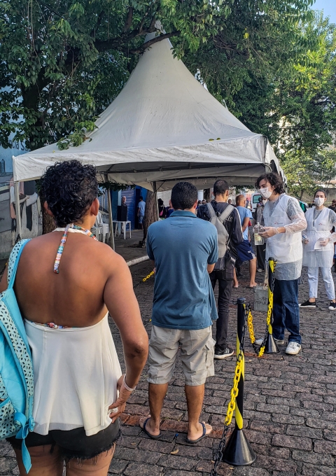 MSF evaluates and screens homeless people in shelters in downtown São Paulo. Activities also include health promotion.