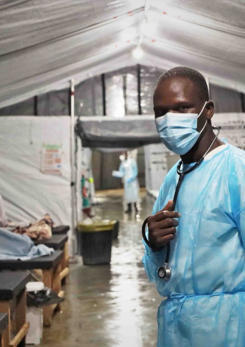 Dr Azize Luis Tricamo, in MSF's cholera treatment centre in Quelimane, Zambezia, Mozambique