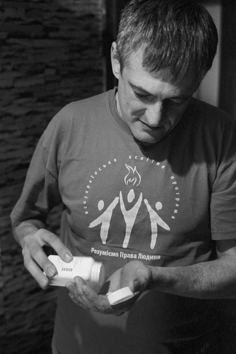 Ihor Skalko, taking hepatitis C medication, Ukraine, 2018.