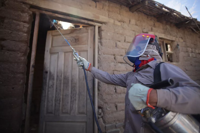 An important aspect of MSF's Chagas project in Narciso Campero, Bolivia, is vector control. Hundreds of houses were fumigated in the near-by municipalities in coordination with national Chagas program.