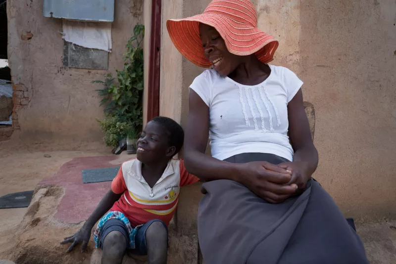 Ten year old Tanya, who is HIV positive and unable to walk, is cared for by her father and with the help of her neighbor Florence who she calls ‘Mama’. Her mother died in 2010. 