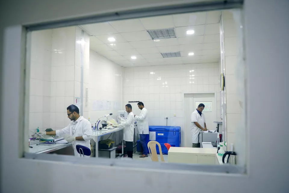 “The blood bank is the back bone of MSF Aden hospital, for the specific nature of the cases we receive at this project, which is mainly war wounded cases that lost a lot of blood in their way to the hospital.” said MSF lab supervisor Omar Al nagda.