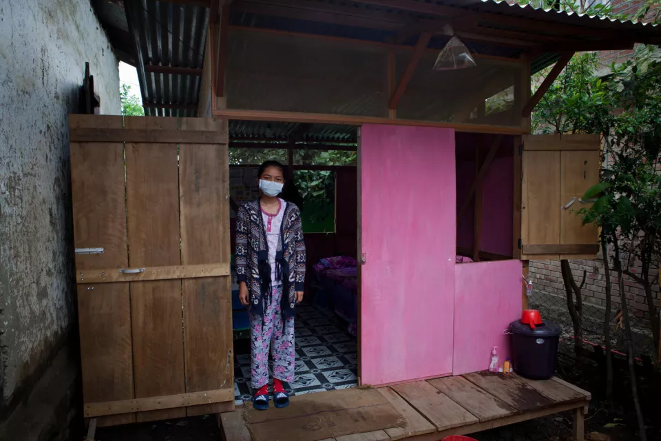 Grace Siemtharmawi, 17, from India is an MDR-TB patient. She is still at the beginning of treatment. MSF has built her a small house next to her family home where she can live in order to prevent the rest of her family becoming infected.