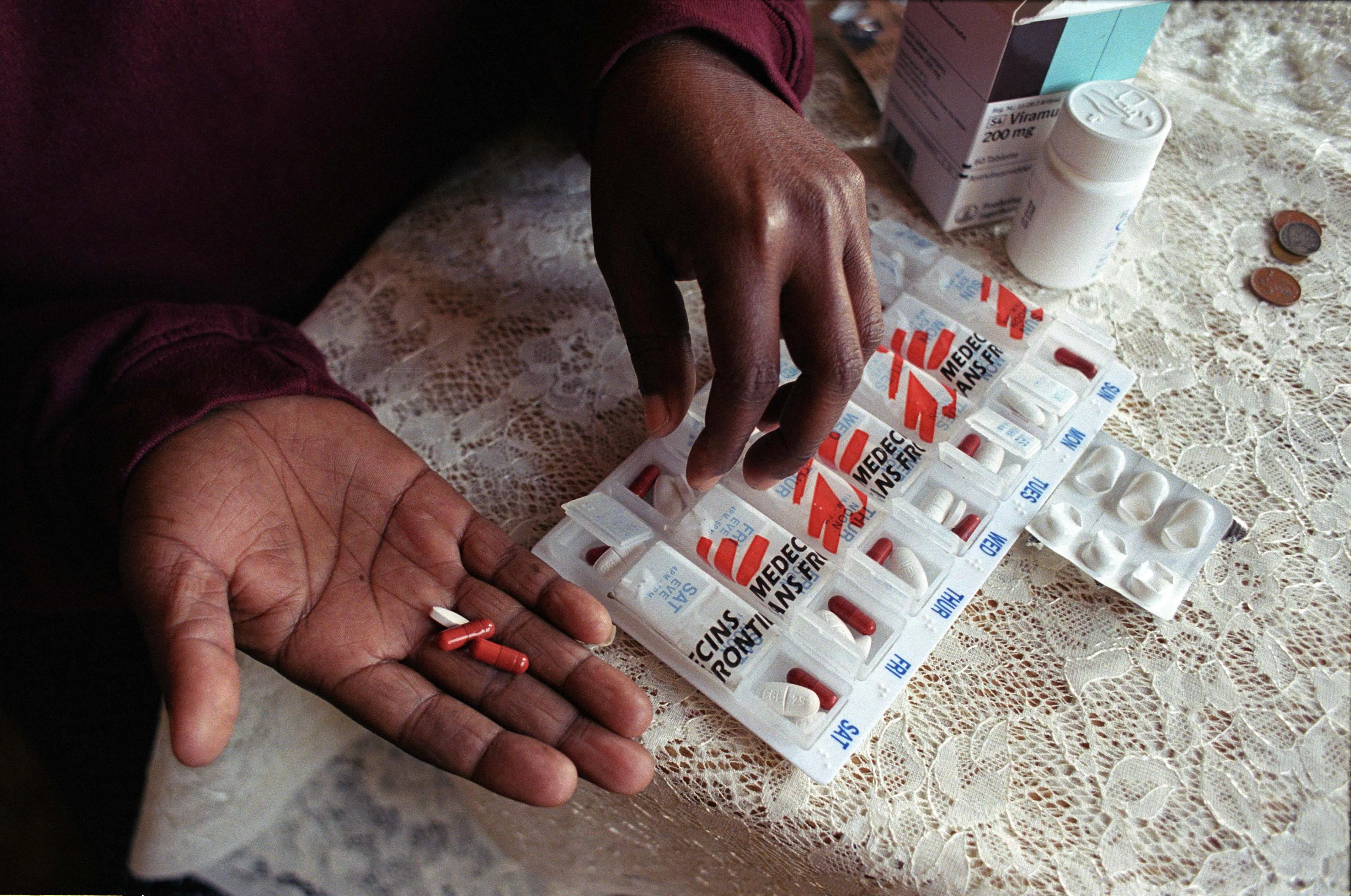 MSF operates a rural HIV/AIDS program in Lusikisiki, in the Eastern Cape province, one of the country's poorest areas. The program has tested more than 600 people for the virus each month and has demonstrated an HIV-positive prevalence of 30 to 40 percent. MSF manages opportunistic infections in 11 rural clinics and in the district hospital and began offering ARV treatment in the clinics in November 2003.