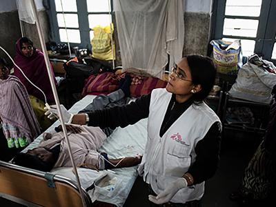 Bihar, India, February - 2014 MSF staff nurse seen administering single-dose treatment for Kala Azar patients in Sadar Hospital Hajipur. Photograph by Sami Siva