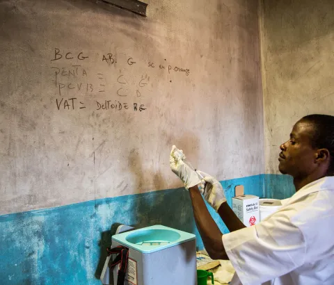 An unprecedented vaccination campaign is underway in the Central African Republic with aims to reach as many children as possible and prevent some of the most common diseases.