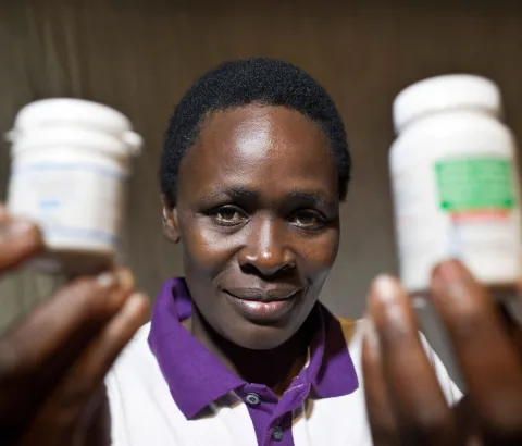 Catherine Atieno lives with her family in Kibera, a deprived area of the Kenyan capital, Nairobi. Catherine is HIV positive and is being treated at an MSF clinic in Kibera where she also works as a cleaner and a cook. Seven years ago, after she had started antiretroviral treatment, Catherine documented her life in pictures in a project called ÔMy Life with HIVÕ.