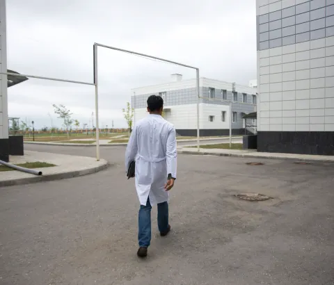MSF doctor Animesh Sinha at the the Republican TB Dispensary in Grozny, Chechnya