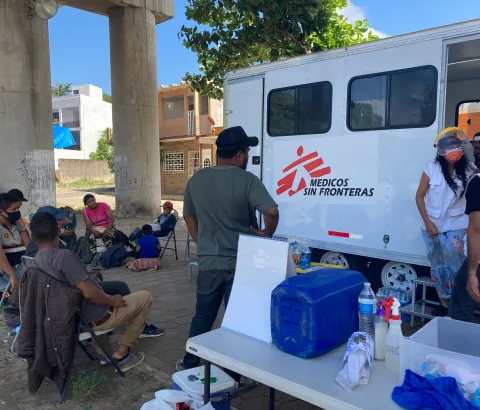 An MSF mobile team travels through southeastern Mexico to provide humanitarian medical assistance to hundreds of people entering the country, including preventive measures against COVID-19.